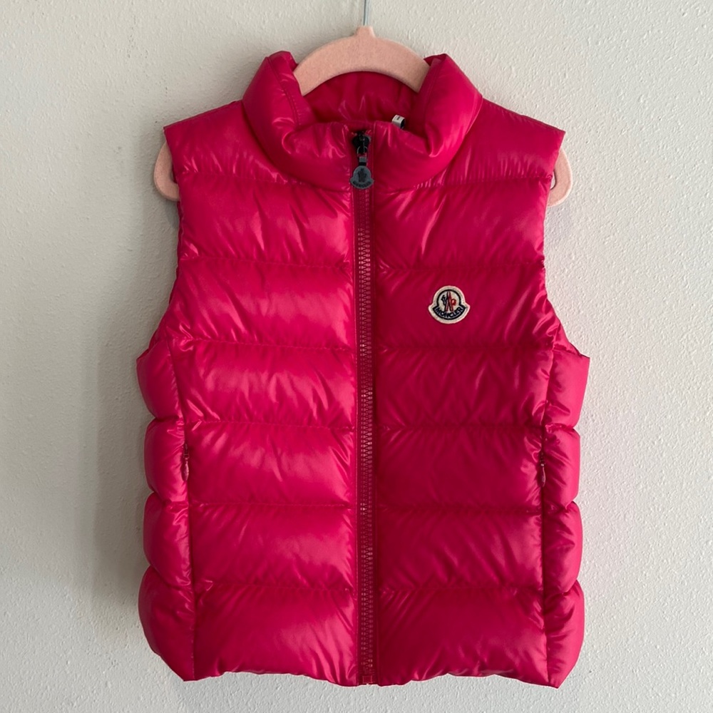 Authentic MONCLER GIRLS VEST SIZE 6/like new condition/gently worn/GHANY GILET